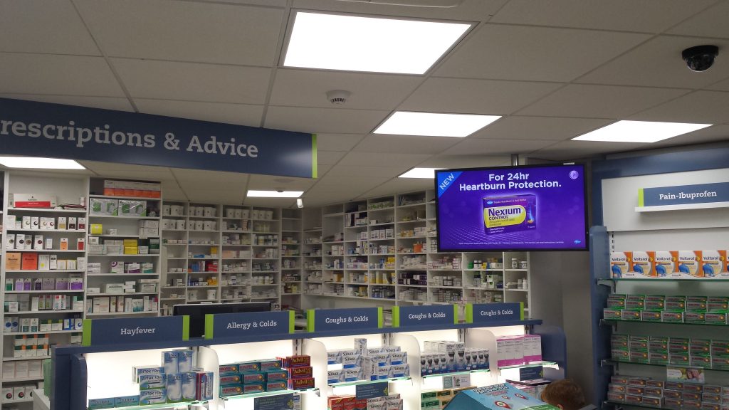 How to use digital signage for your drugstore?